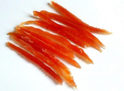 Pamlsok Sala� Pr��ok kurac� m�kk� 100 g exp.25.03.2026