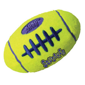 Hraka pre psa Kong air Rugby 12cm