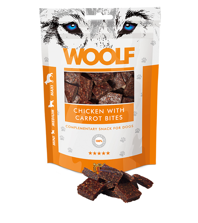 WOOLF pochúťka pre psov: Kuracie kúsky s mrkvou - 100g